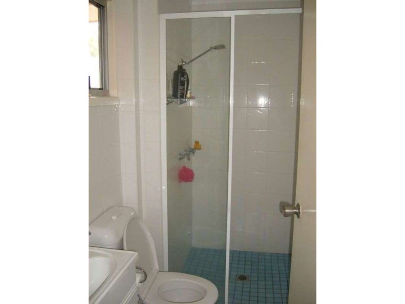 4/1 Pleasant Drive, Cannonvale QLD 4802