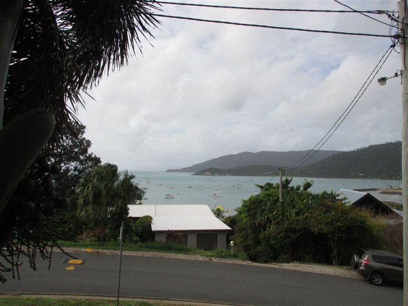 2/36 Airlie Crescent, Airlie Beach QLD 4802