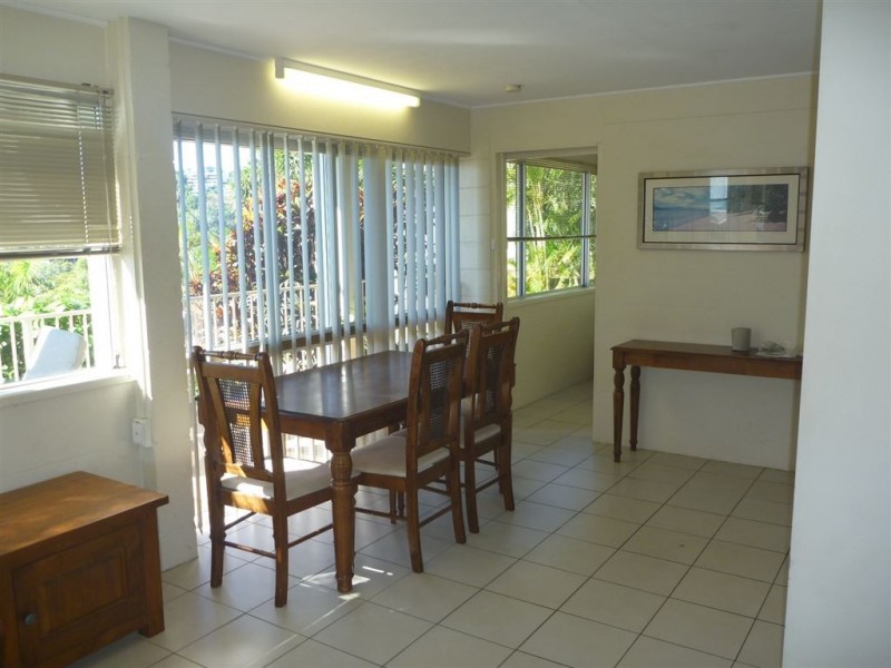 2/36 Airlie Crescent, Airlie Beach QLD 4802