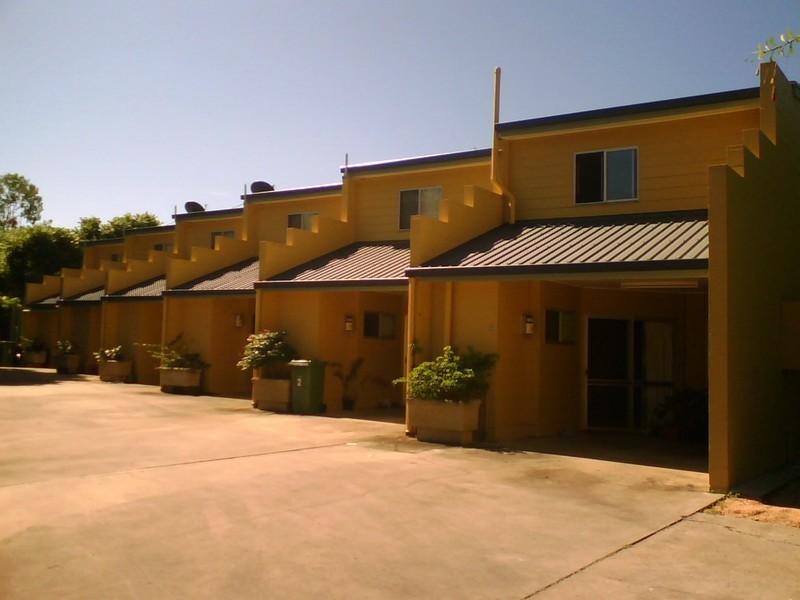 5/1 Pleasant Drive, Cannonvale QLD 4802