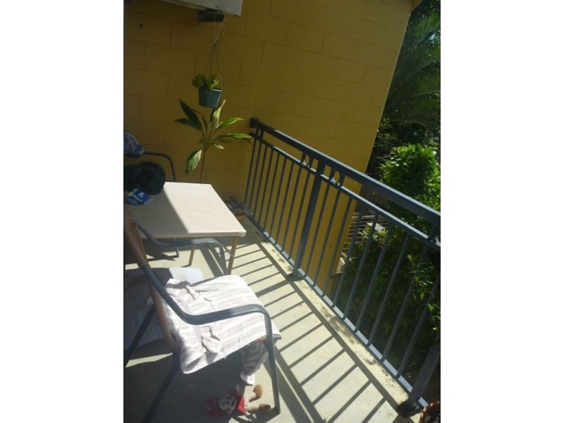 5/1 Pleasant Drive, Cannonvale QLD 4802