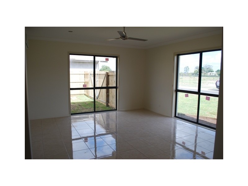 5 Honey Myrtle St, Proserpine QLD 4800