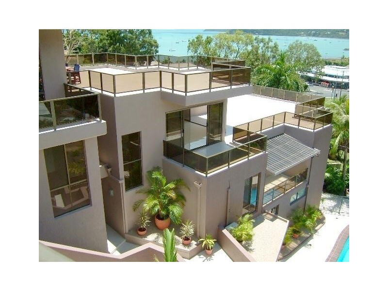 4/13 Begley Street, Airlie Beach QLD 4802