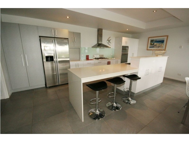 14 Stonehaven Court, Airlie Beach QLD 4802
