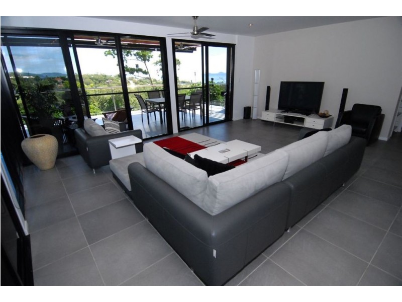 14 Stonehaven Court, Airlie Beach QLD 4802