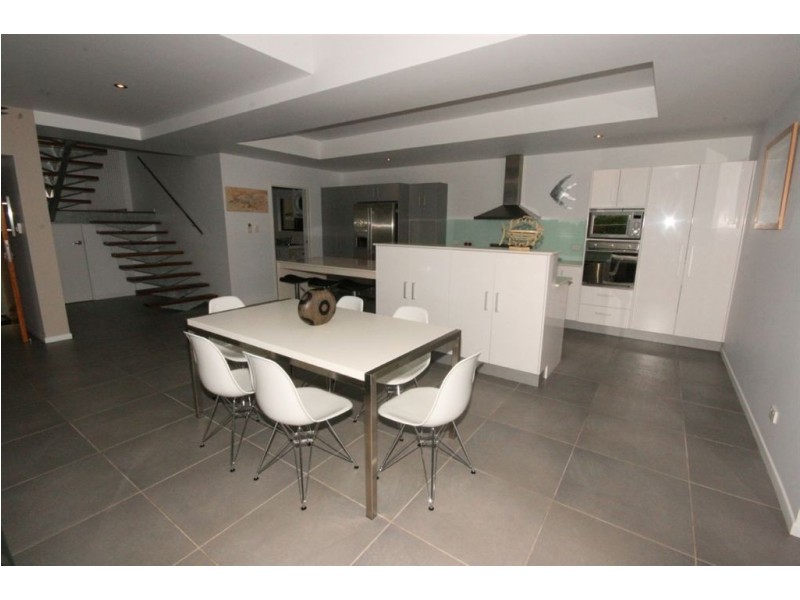 14 Stonehaven Court, Airlie Beach QLD 4802