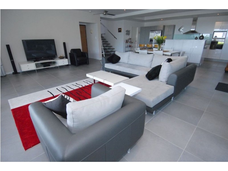 14 Stonehaven Court, Airlie Beach QLD 4802