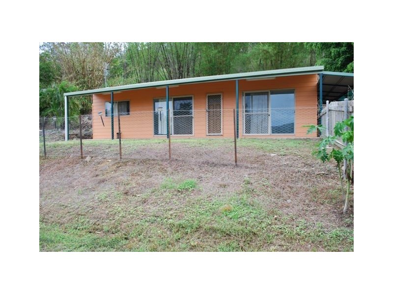 423 Paluma Road, Cannonvale QLD 4802