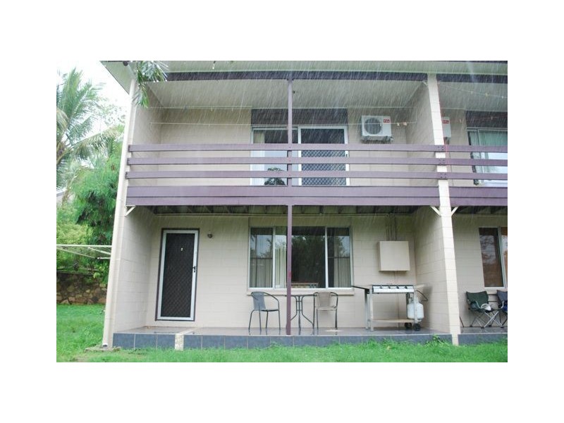 2/23 Manooka Drive, Cannonvale QLD 4802