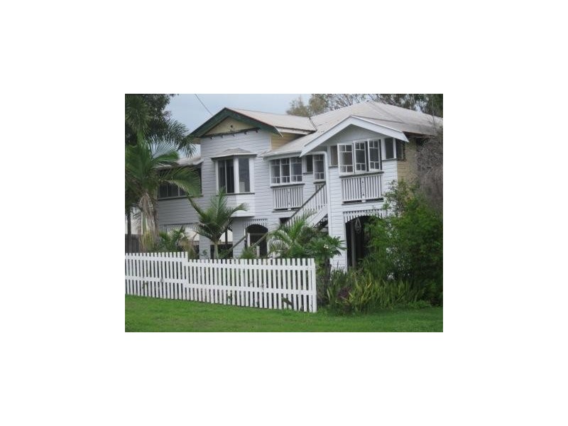 29 Gordon Street, Bowen QLD 4805