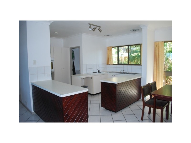 3/2 Eshelby Drive, Cannonvale QLD 4802