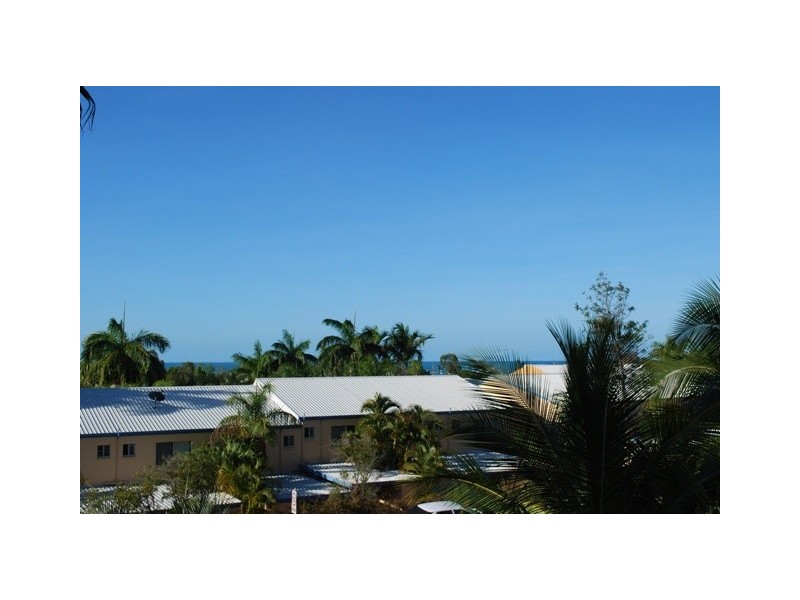 3/2 Eshelby Drive, Cannonvale QLD 4802