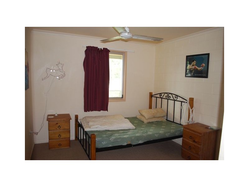 24/6 Saint Martins Lane, Cannonvale QLD 4802