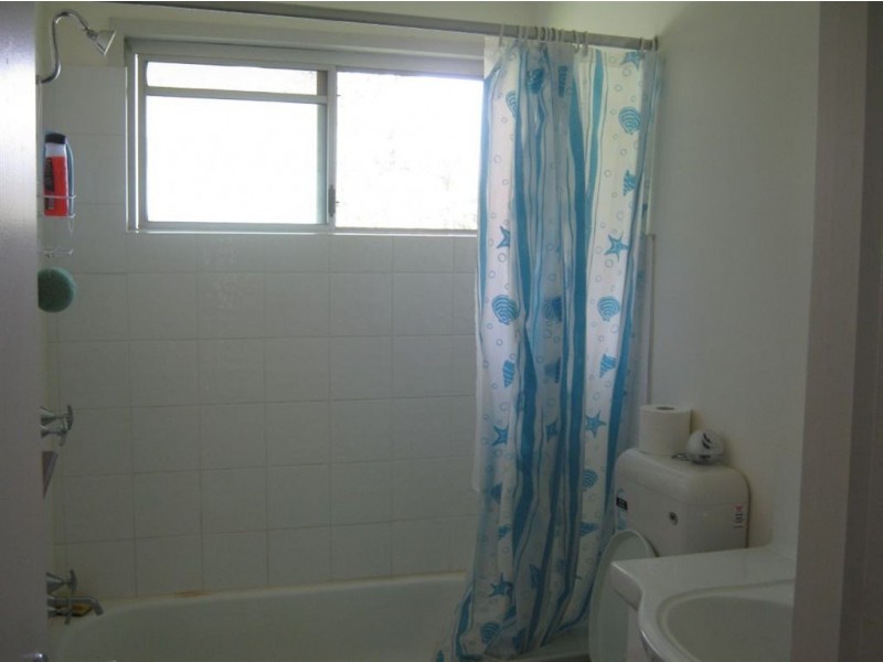 24/6 Saint Martins Lane, Cannonvale QLD 4802