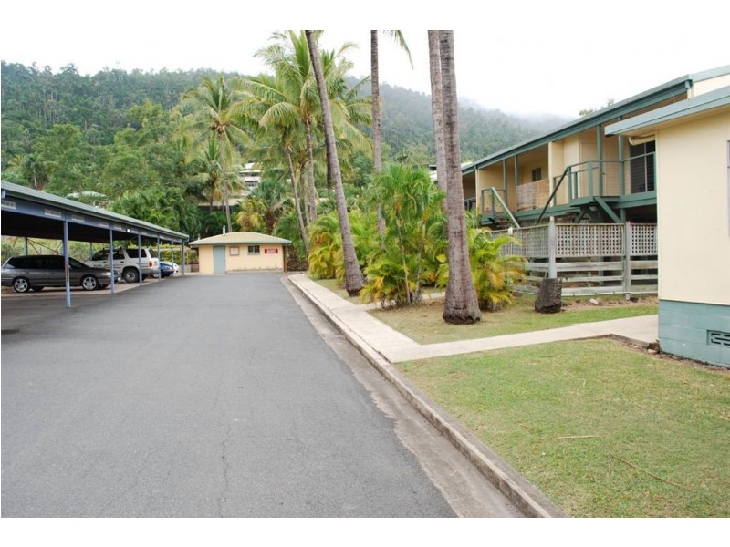 24/6 Saint Martins Lane, Cannonvale QLD 4802