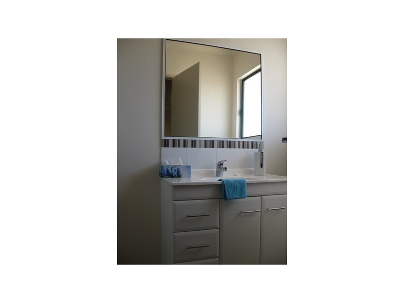 4/34 Poole Street, Bowen QLD 4805