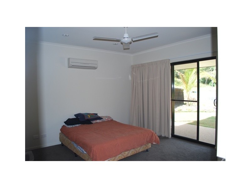 88 Abel Road, Cannonvale QLD 4802