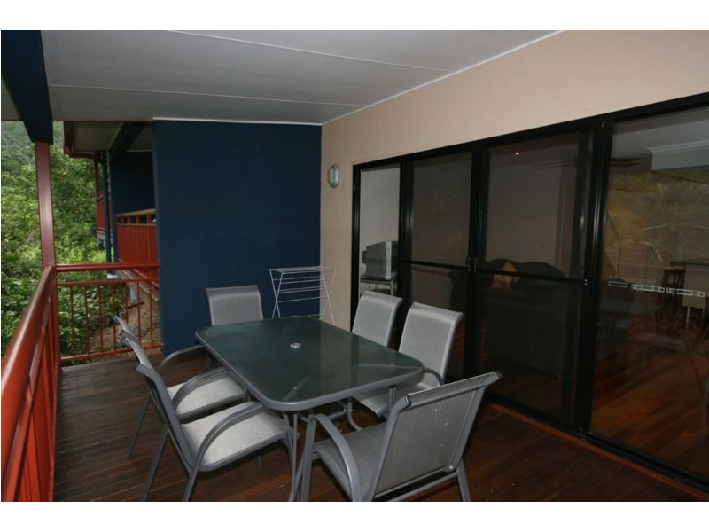 4/3 Seaview Drive, Airlie Beach QLD 4802