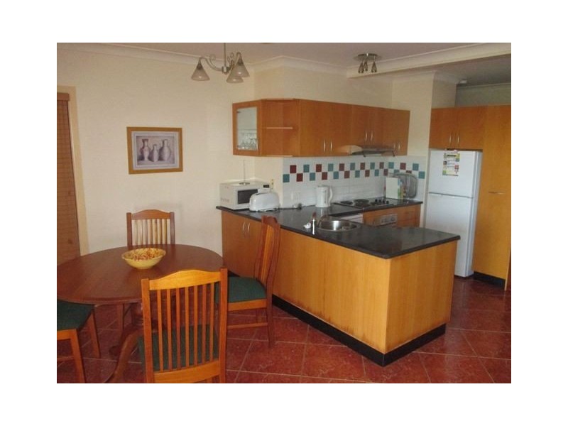 17b Nara Ave, Airlie Beach QLD 4802