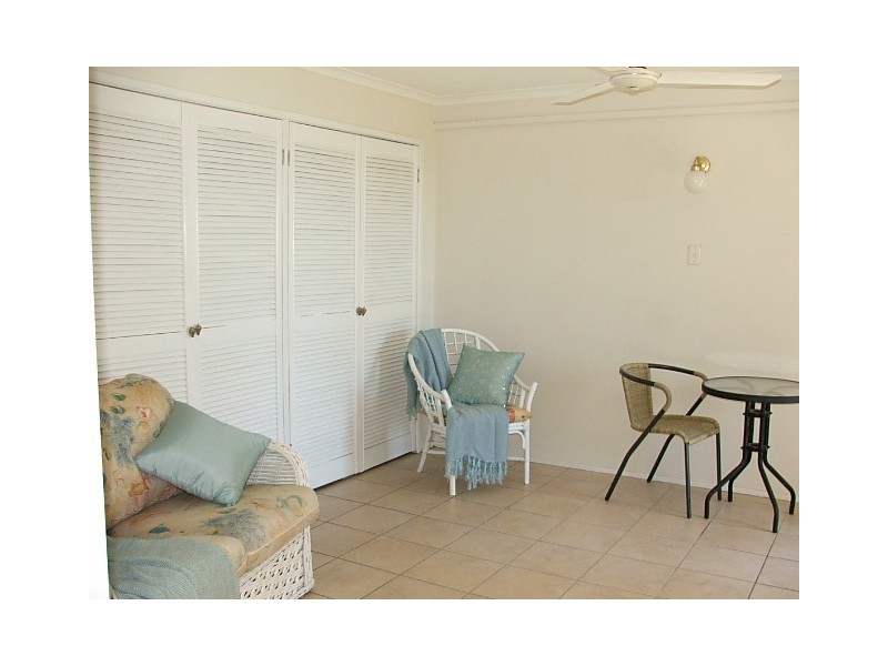 19 Ocean View Ave, Airlie Beach QLD 4802
