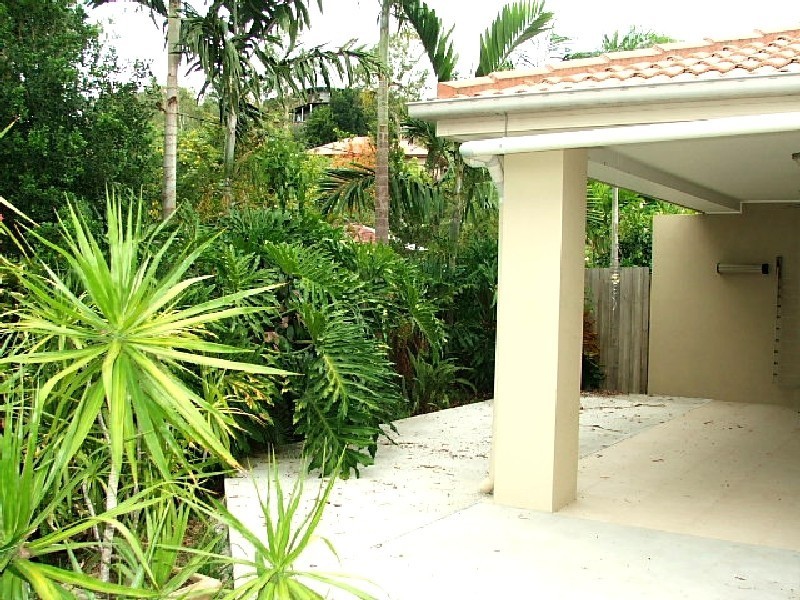 1/1 Wills Court, Cannonvale QLD 4802