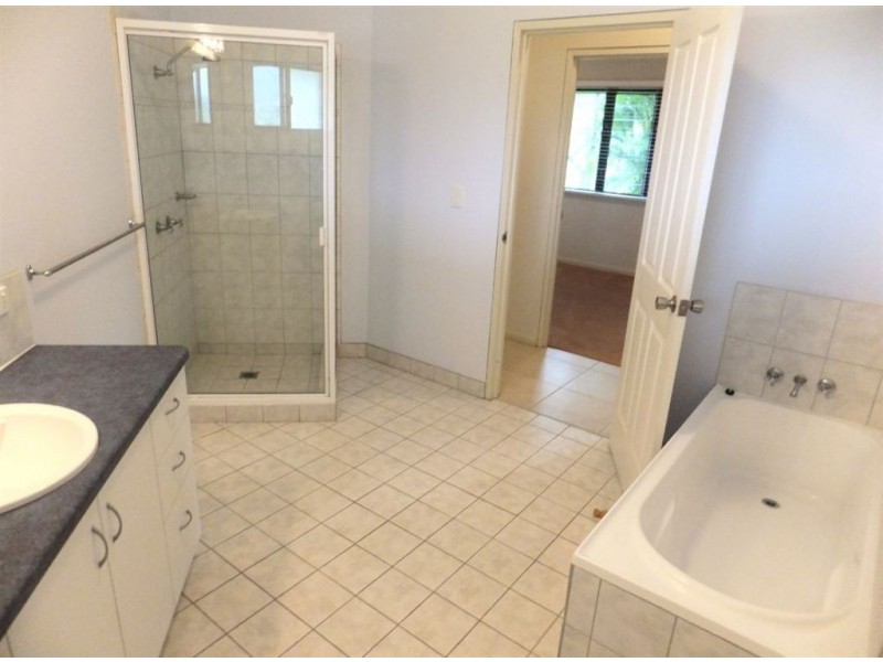 66 Kookaburra, Cannon Valley QLD 4800