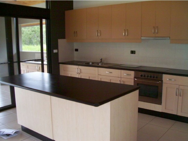 334 Sugarloaf Drive, Cannon Valley QLD 4800