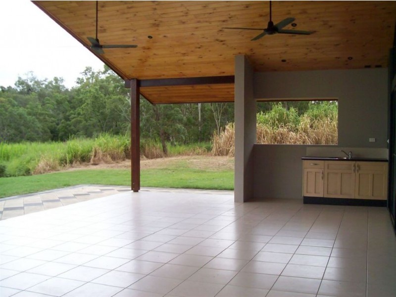 334 Sugarloaf Drive, Cannon Valley QLD 4800