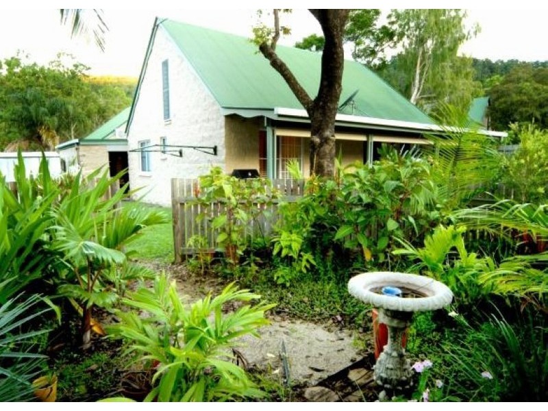 1/2 Mandalay Road, Jubilee Pocket QLD 4802