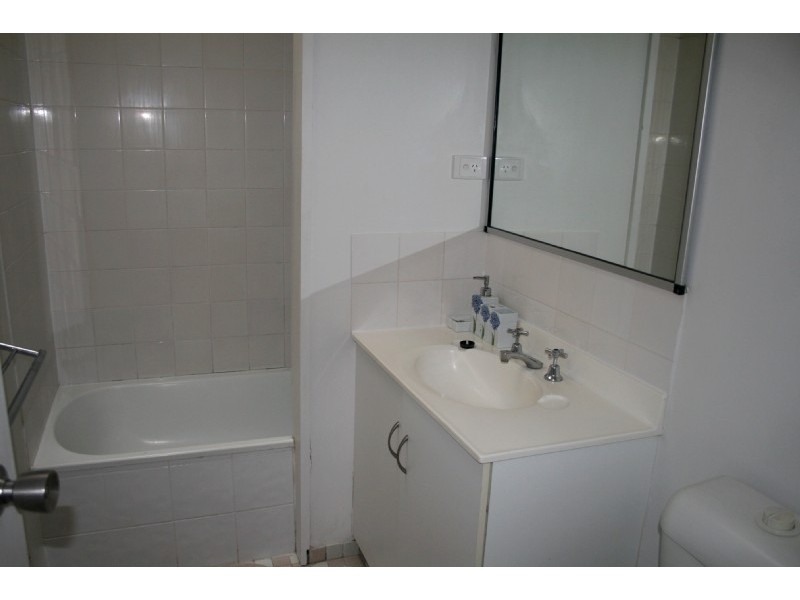 45/28 Island Drive, Cannonvale QLD 4802