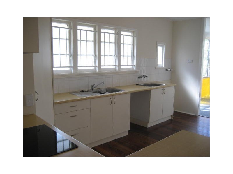 Lot 806 Weinholt Street, Maryvale QLD 4370