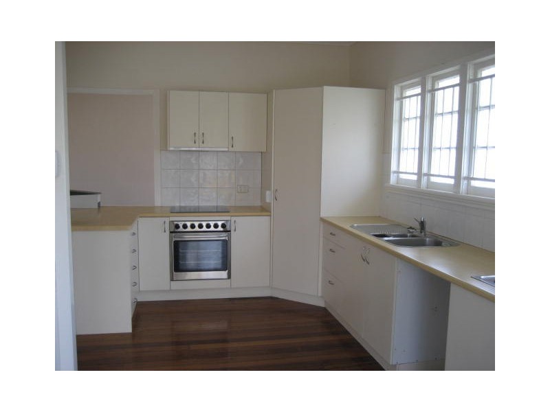 Lot 806 Weinholt Street, Maryvale QLD 4370