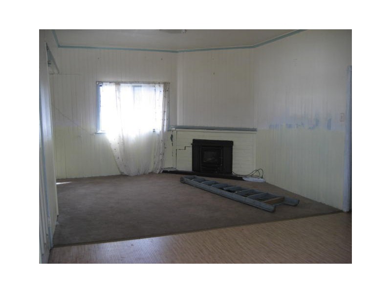 Lot 3 on RP 73399 Pratten Street East, Warwick QLD 4370