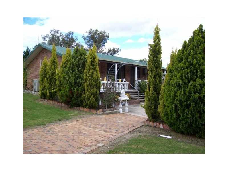 20 McGlew Street, Stanthorpe QLD 4380