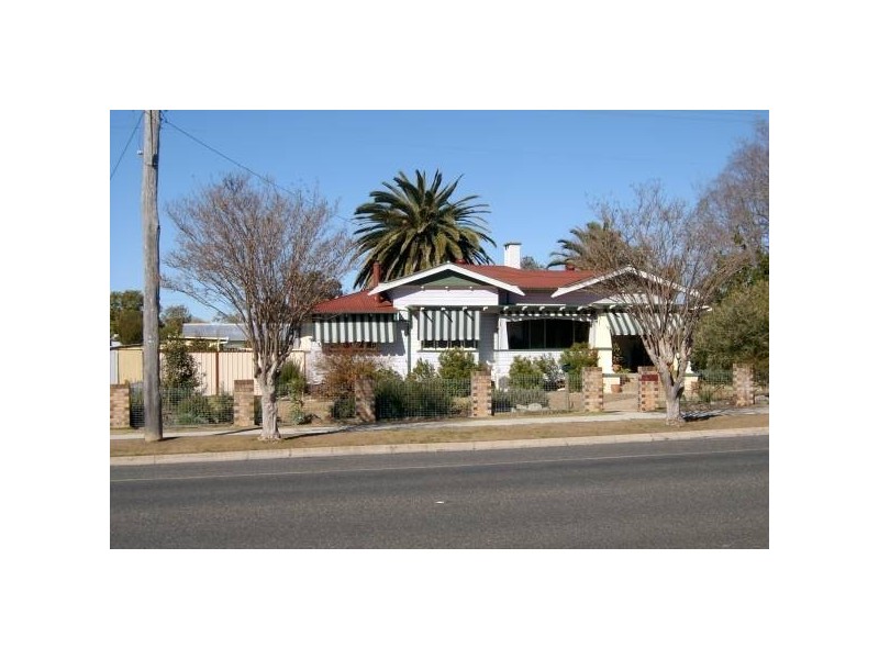100 Dragon Street, Warwick QLD 4370