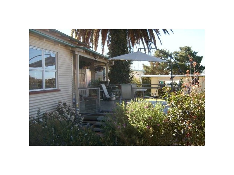 100 Dragon Street, Warwick QLD 4370