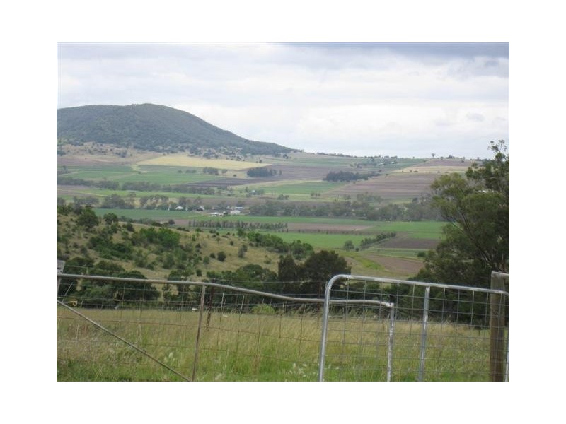 Freestone QLD 4370