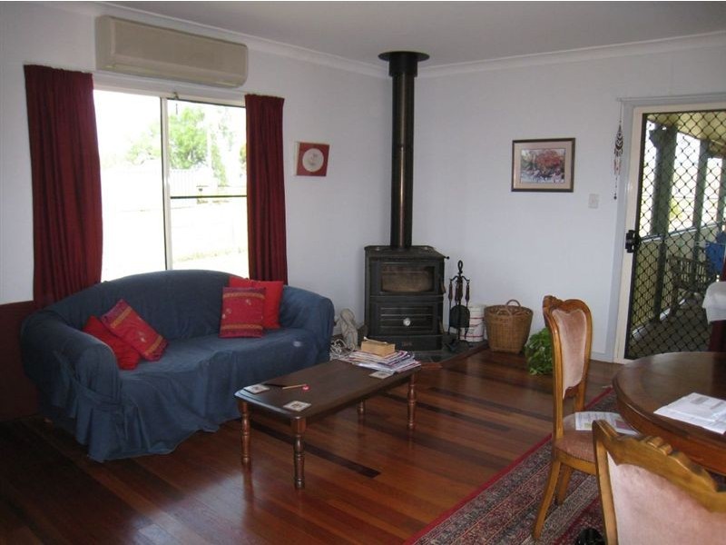 Freestone QLD 4370