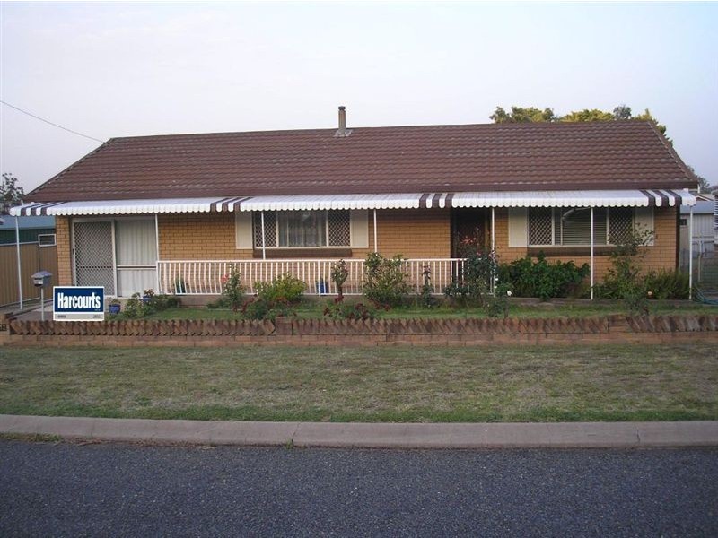 12 Redgwell St, Warwick QLD 4370