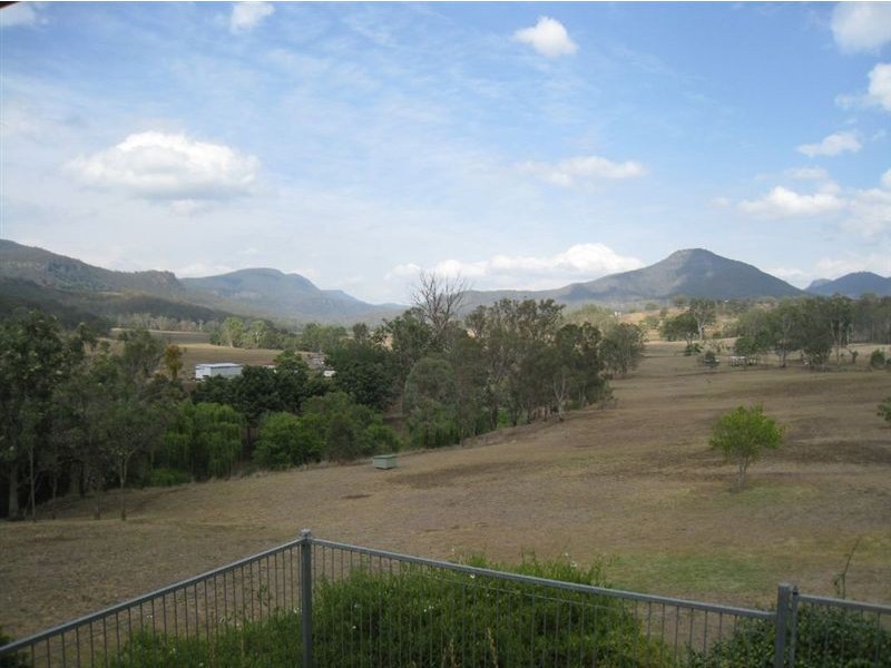 Swanfels QLD 4371