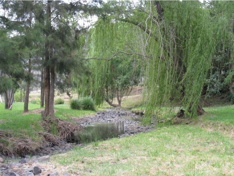 Swanfels QLD 4371