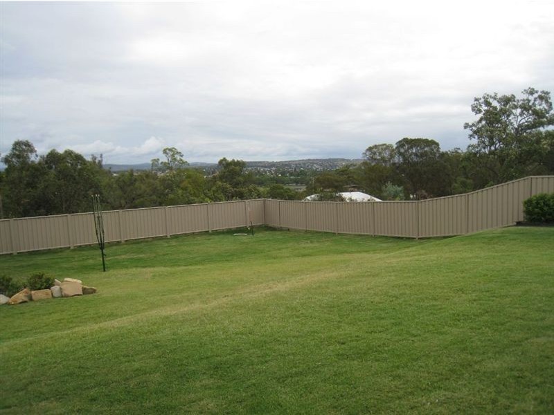 19 Rodeo Drive, Warwick QLD 4370