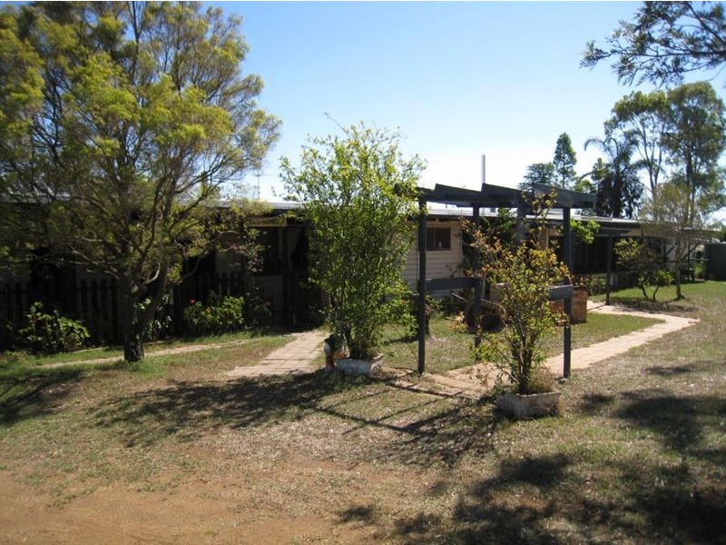 18124 New England Hwy, Mount Marshall QLD 4362