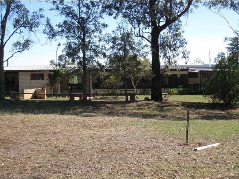 18124 New England Hwy, Mount Marshall QLD 4362