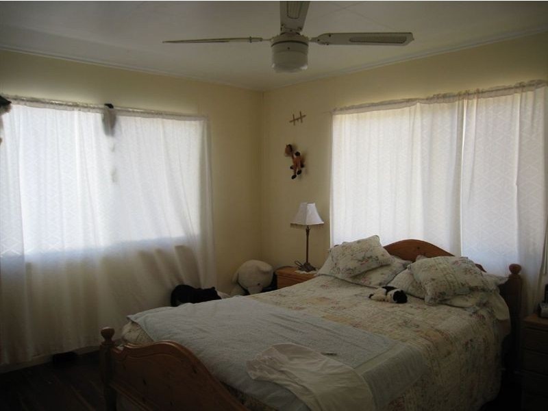 21 Sparksmans Rd, Warwick QLD 4370