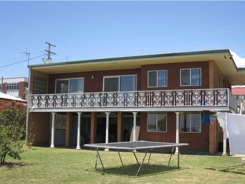 69 Locke St, Warwick QLD 4370