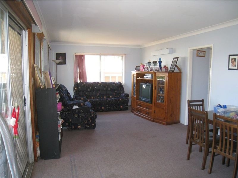 69 Locke St, Warwick QLD 4370