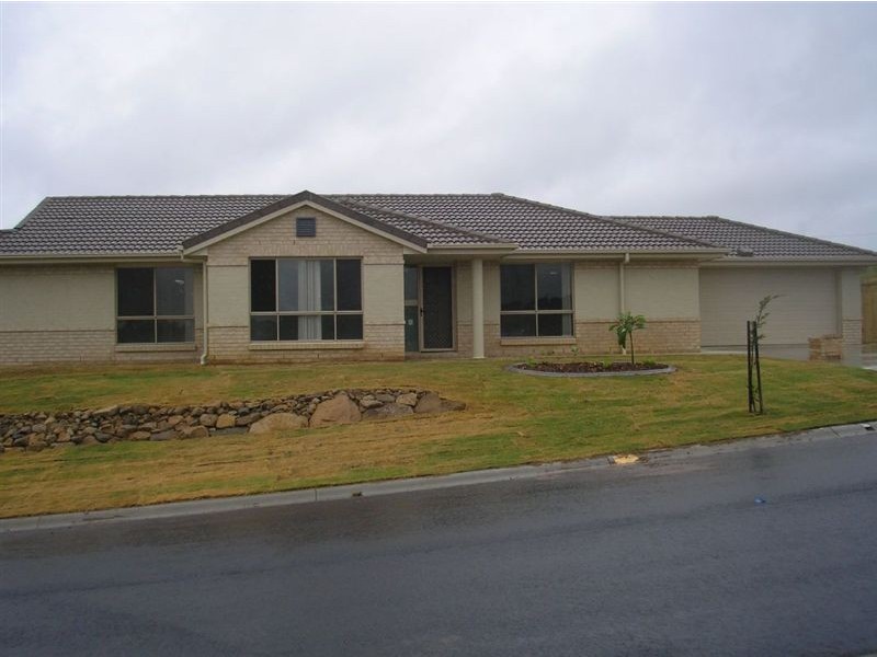 21 Sharon Drive, Warwick QLD 4370