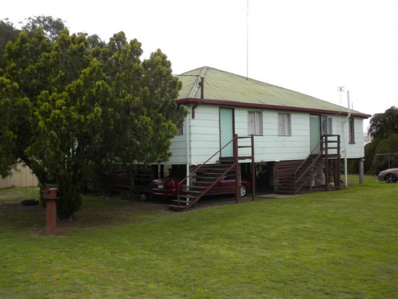 2/34 Canning St, Warwick QLD 4370