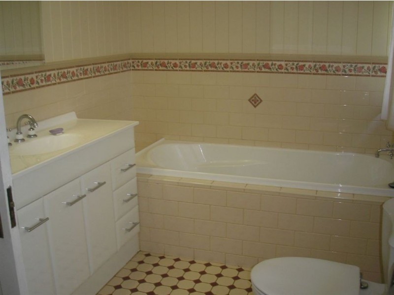 74 Easton Rd, Allora QLD 4362